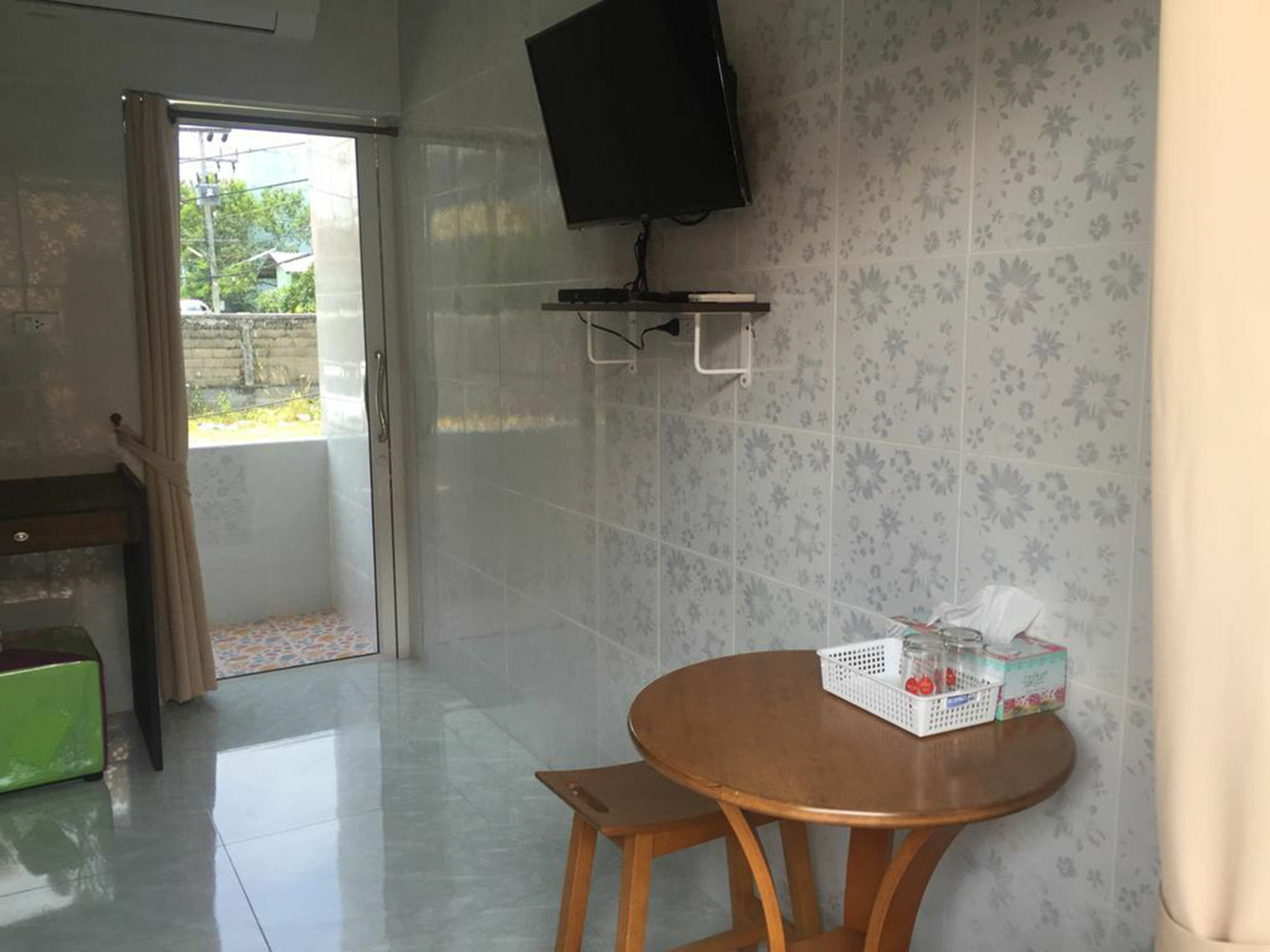 Apartamento Sirikul Mansion Nai Yang Beach Exterior foto